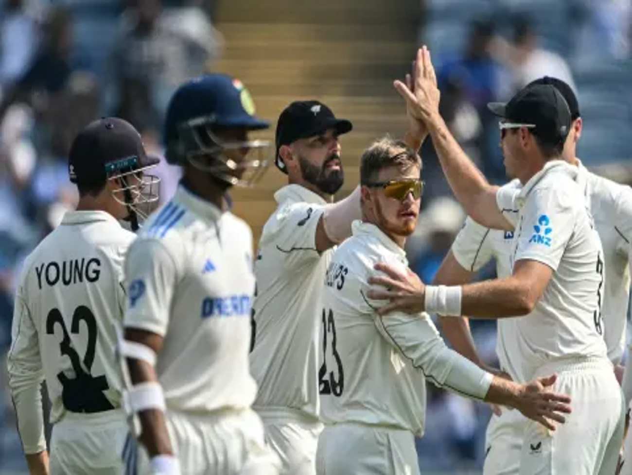 IND VS NZ HIGLIGHTS -  NZ  235 ALLOUT, INDIA નો ફરી ધબડકો, 19 ઓવરમા 4 વિકેટ પડી