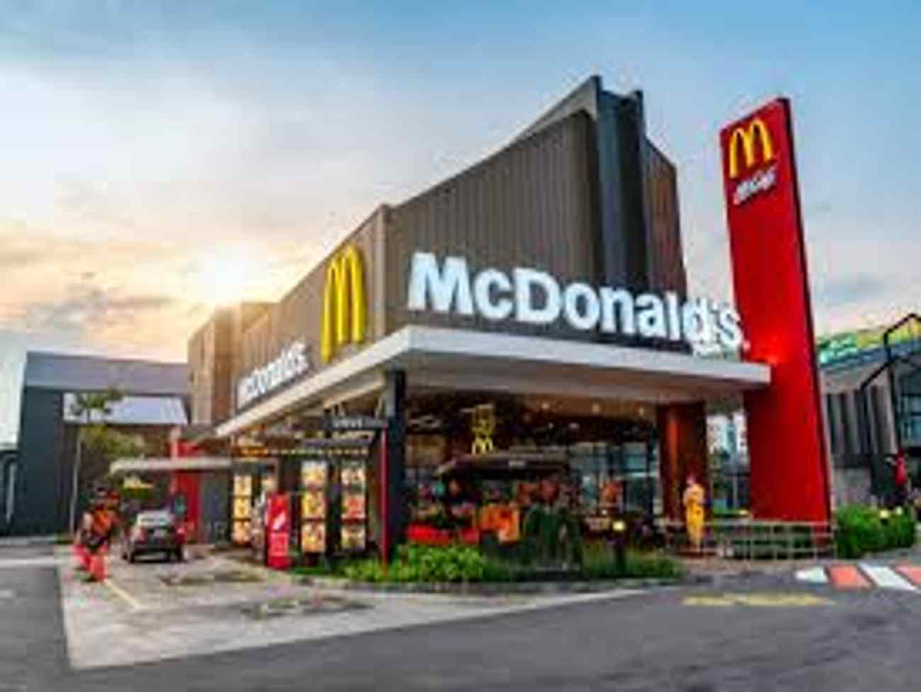 America: આ રાજ્યોમાં McDonald બર્ગર ખાવાથી ફેલાયો E. coli વાયરસ, એકે જીવ ગુમાવ્યો-ડઝનેક બીમાર