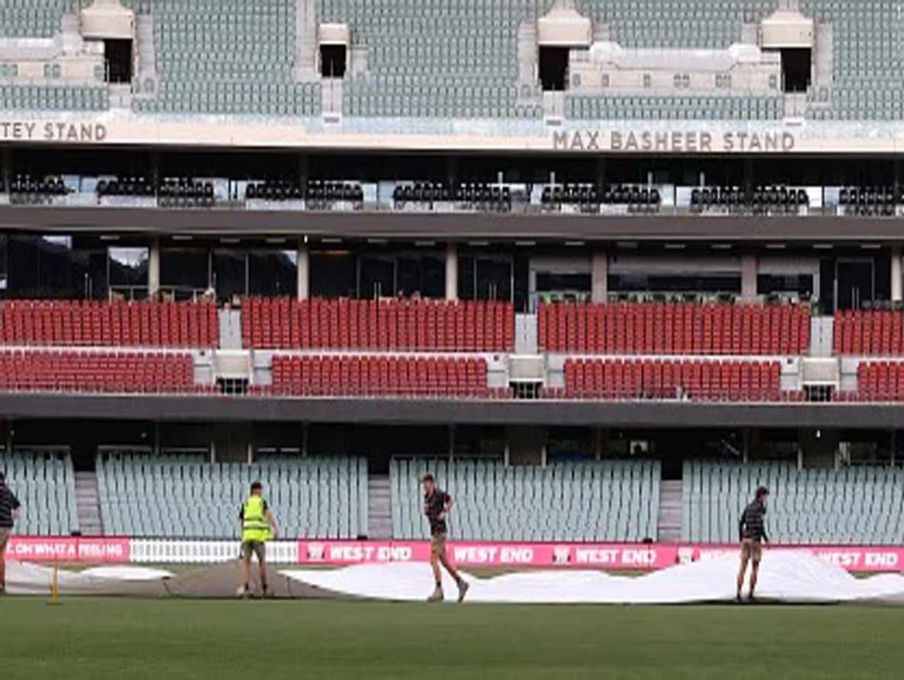 IND vs AUS Gabba Test - બ્રિસ્બેનમાં વરસાદ ચાલુ, અમ્પાયરે લંચ લેવાનો નિર્ણય લીધો