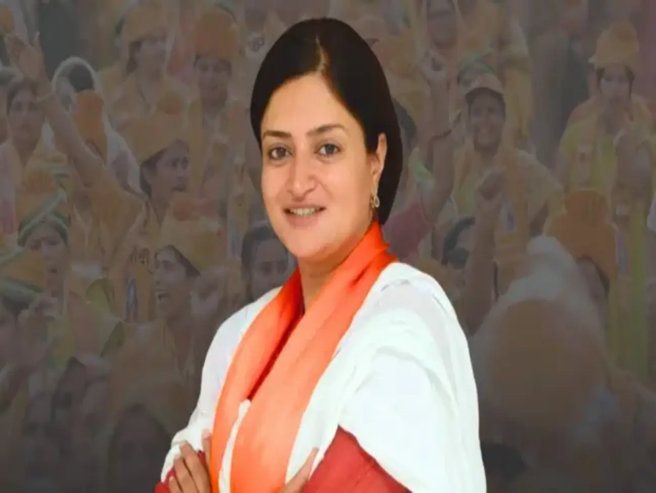 રણુજા લોકમેળામાં ભાદરવી પૂનમનો ડાયરો : સાંસદ પૂનમ માડમ પર ડોલરનો વરસાદ