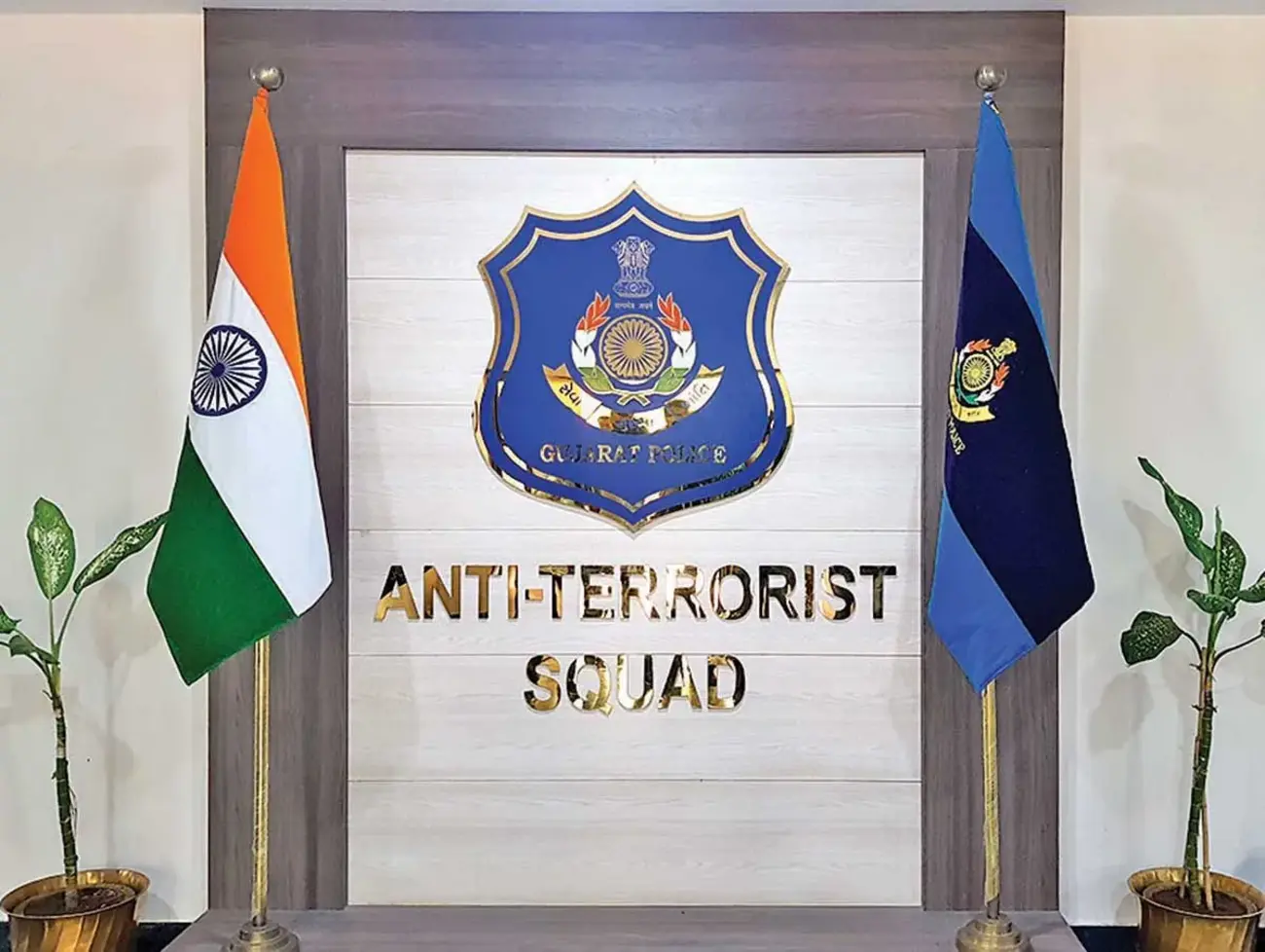 ગુજરાત : એ.ટી.એસ  ની મોટી કાર્યવાહી,  મોટા આતંકી ષડયંત્રનો પર્દાફાશ, અડાલજ પાસેથી ISISના 3 આતંકીની ધરપકડ