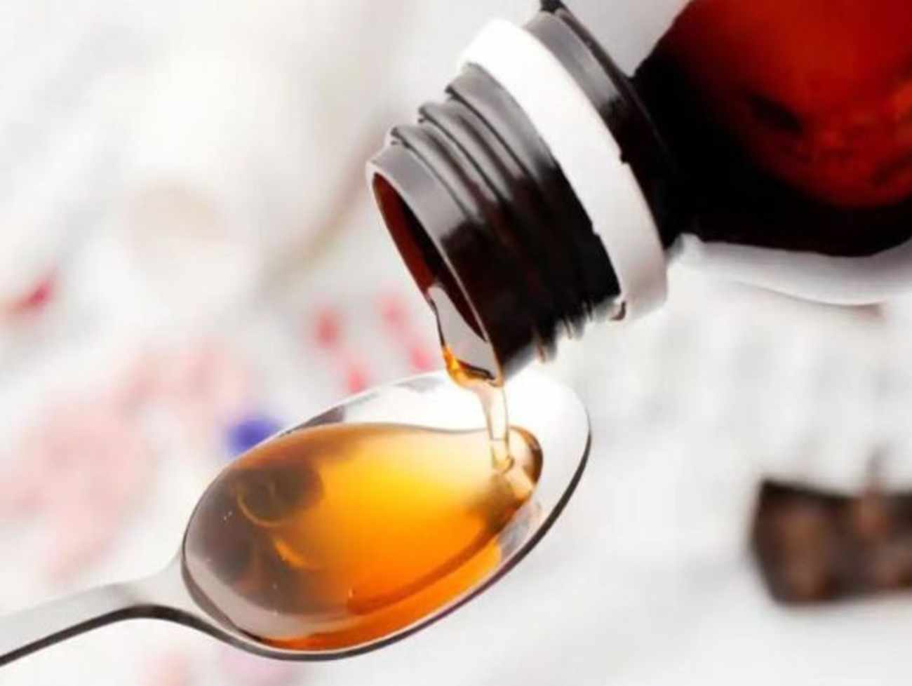 ડૉક્ટરના પ્રિસ્ક્રિપ્શન વિના નહીં મળે કફ સિરપ, જાણો કેન્દ્ર સરકારે કેમ લીધો નિર્ણય