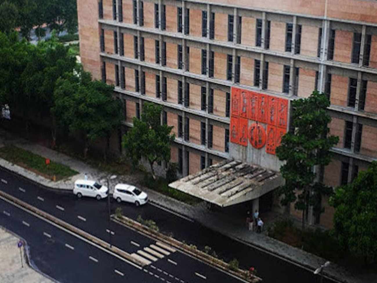 ગુજરાતમાં 6 નવી DEO કચેરી શરૂ થશે, વહીવટી માળખામાં શિક્ષણ વિભાગે કર્યા ધરખમ ફેરફાર