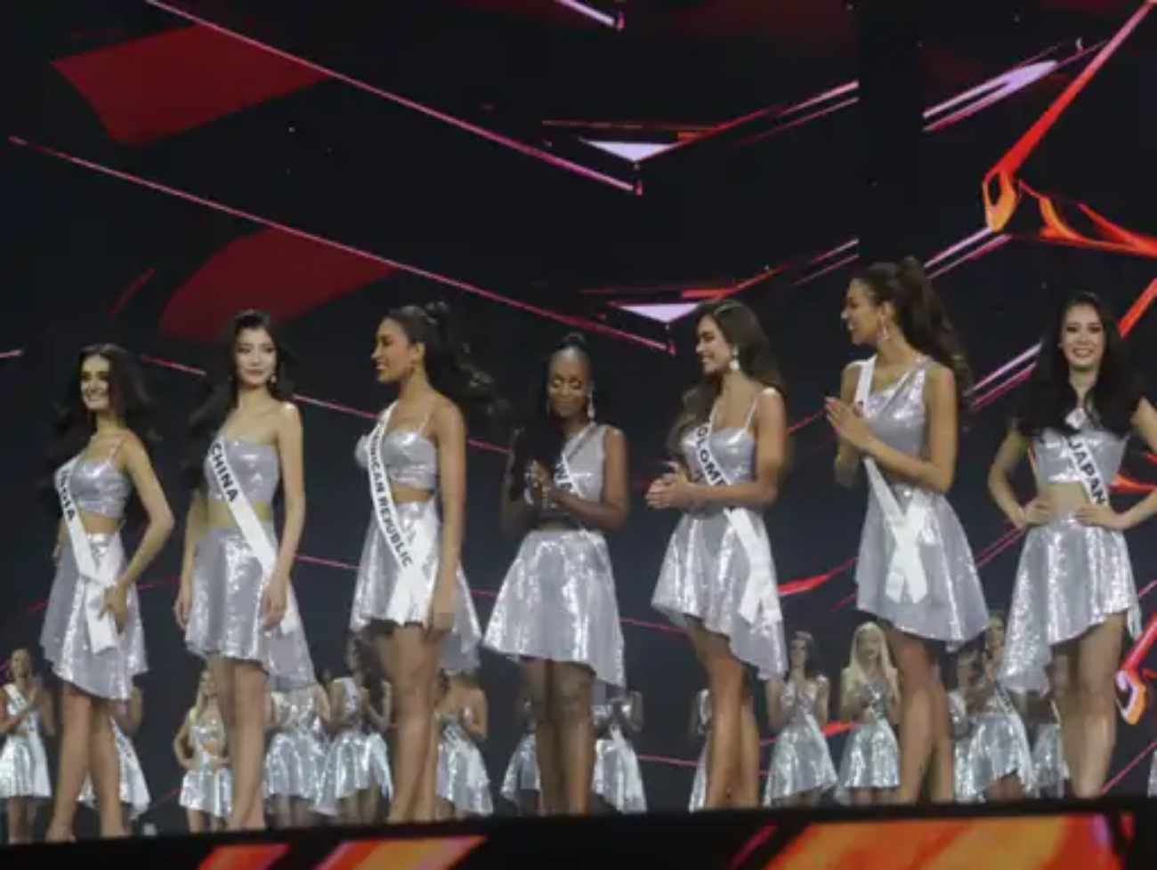 મિસ યુનિવર્સ-2025 ફિનાલે:ભારતની મનિકા વિશ્વકર્મા તાજ ચૂકી,