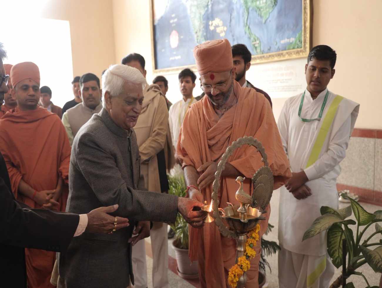 શિક્ષાપત્રી સનાતન પરંપરાનો ગ્રંથઃ ડો સંત સ્વામી ..જયપુર સંસ્કૃત વિશ્વવિદ્યાલયમાં પરિસંવાદ યોજાયો .