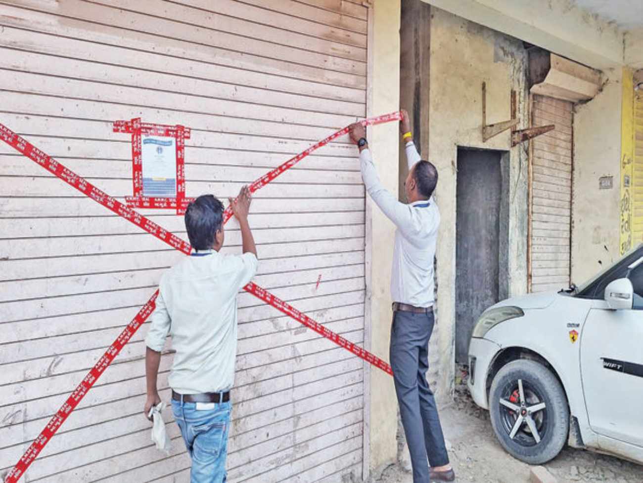 મનપા વિસ્તારના ક્રિષ્ના વીલા કોમ્પ્લેક્સમાં બાકી વેરો નહી ભરનાર 18 દુકાનો સીલ