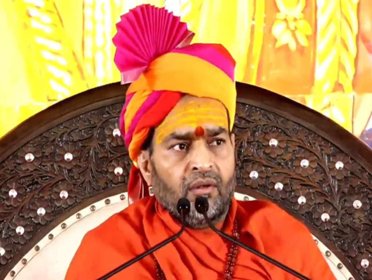 જાણીતા કથાવાચક પર લાગ્યો દુષ્કર્મનો આરોપ, પીડિતાએ કહ્યું - ધર્મ અને આસ્થાના નામે મને ફસાવી