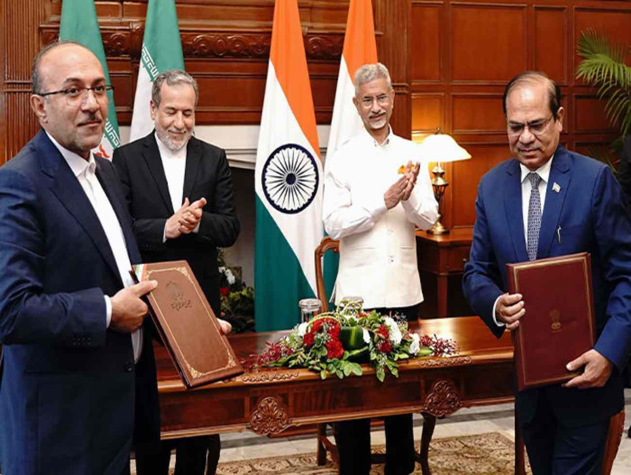 યુદ્ધ વચ્ચે જયશંકરે ઈરાનના વિદેશ મંત્રી અરાઘચીને ફોન ઘુમાવ્યો, કયા મુદ્દે થઈ વાત?