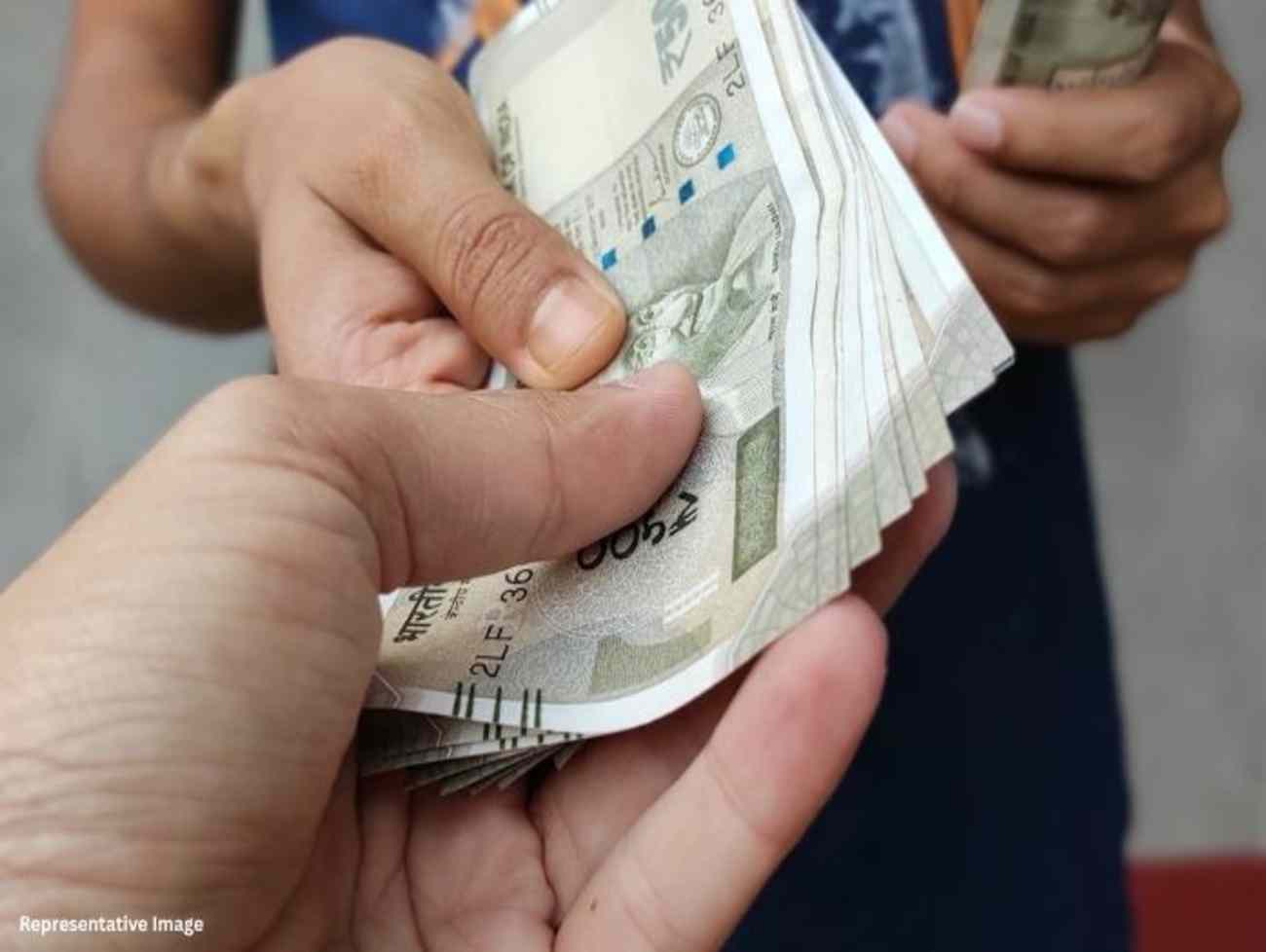 ગુજરાતમાં સરકારી કર્મચારીઓની ગેરરીતિ વધી, 1867ને જુદી જુદી સજા, 5 વર્ષમાં 30% કેસ વધ્યાં