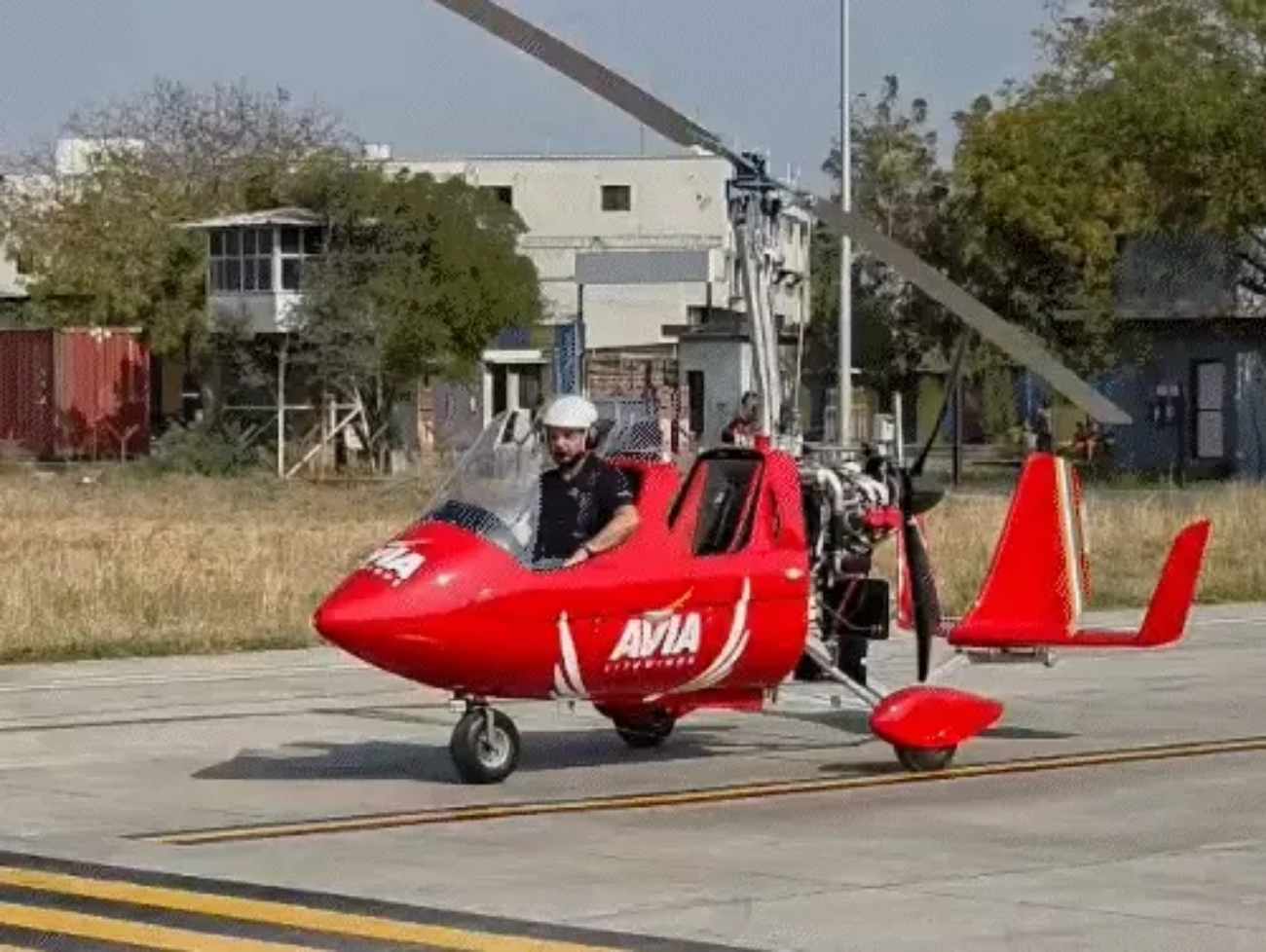 થોડા સમયમાં લોકો જાયરોકોપ્ટર ઉડાવશે:એન્જિન ફેલ થઇ જાય તો પણ લેન્ડ થઇ શકે