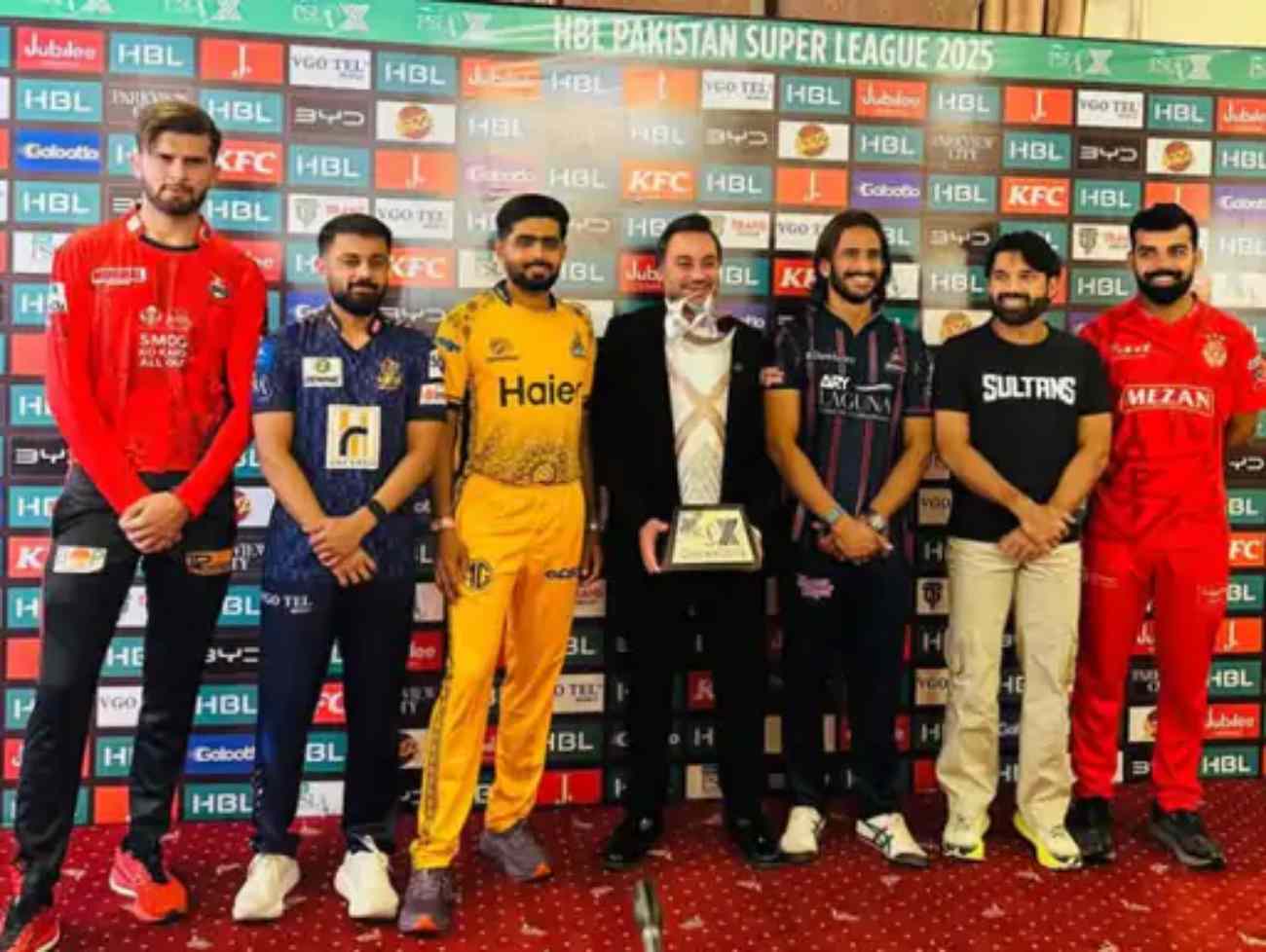 આ તે કેવી ટુર્નામેન્ટન કે જેમાં દર્શકોને એન્ટ્રી નહી..  પાકિસ્તાન સુપર લીગ દર્શકો વગર રમાશે