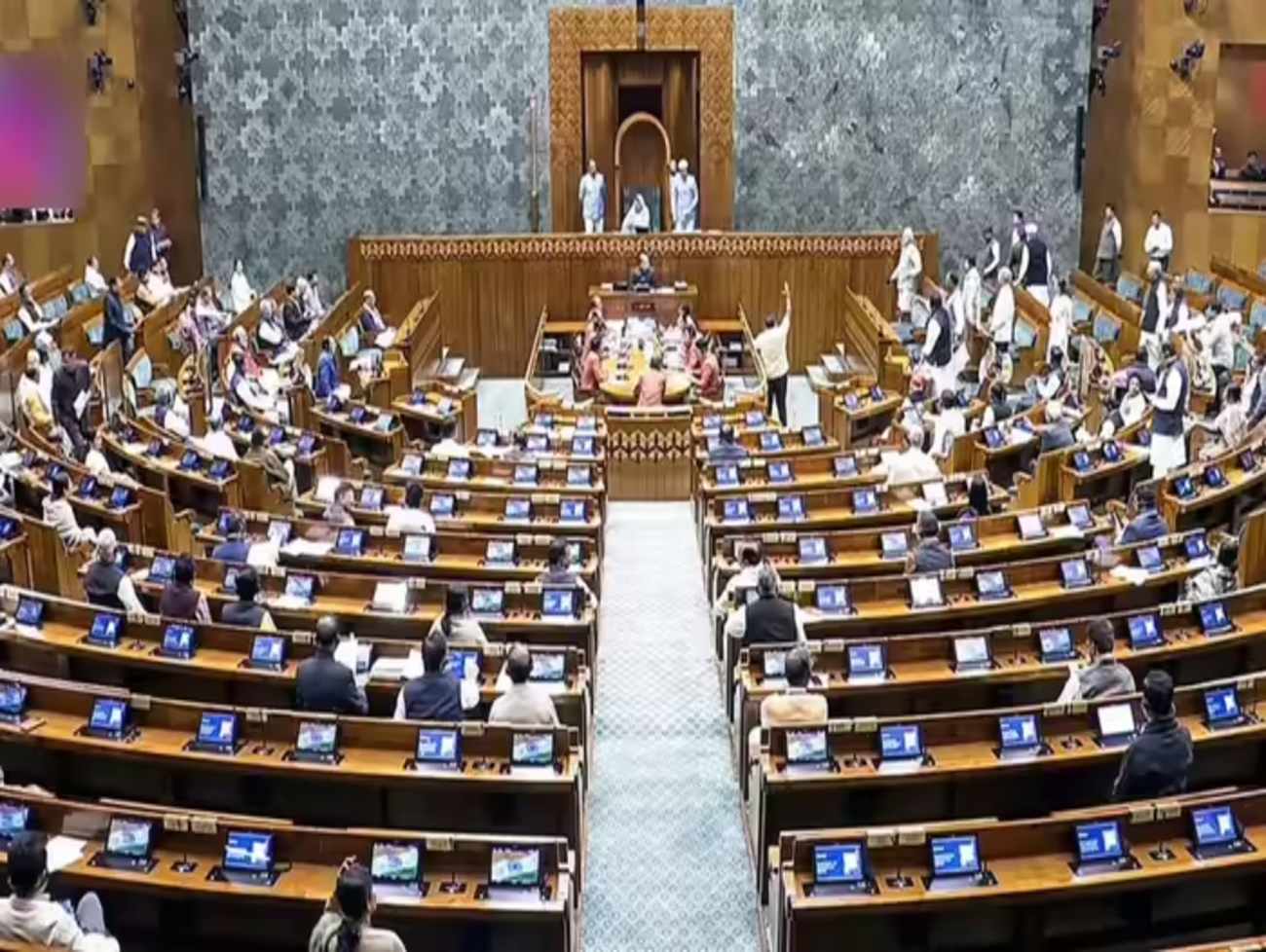 MPs Salary:રાજ્યસભાના સાંસદોનો પગાર કેટલો છે? ઉપરાંત, તેમના ભથ્થાં, લાભો અને અધિકારો વિશે જાણો.