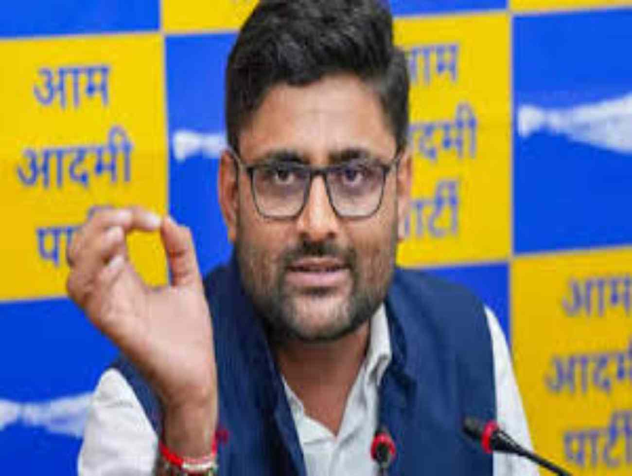 શું ગોપાલ ઇટાલિયાનો માતાનાં નામે રાજકીય રોટલા શેકવાનો પ્રયાસ? કથિત ઓડિયો વાયરલ