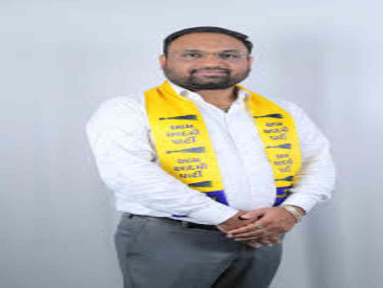 સુરત AAPના પ્રવક્તા કાળુ વઘાસિયા સામે ચૂંટણી ટાળે જ રેપની FIR; પરિણીતાને લગ્નની લાલચ આપી હોટેલોમાં શરીર સંબંધ બાંધ્યા