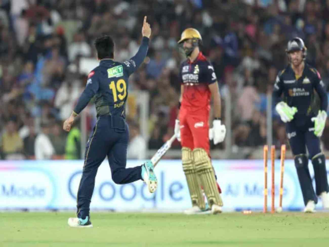 RCB vs GT : ગુજરાતે બેંગલુરુને હરાવ્યું, ગીલ-અર્શદ ખાન છવાયા, ભુવનેશ્વરની મહેનત એડે ગઈ
