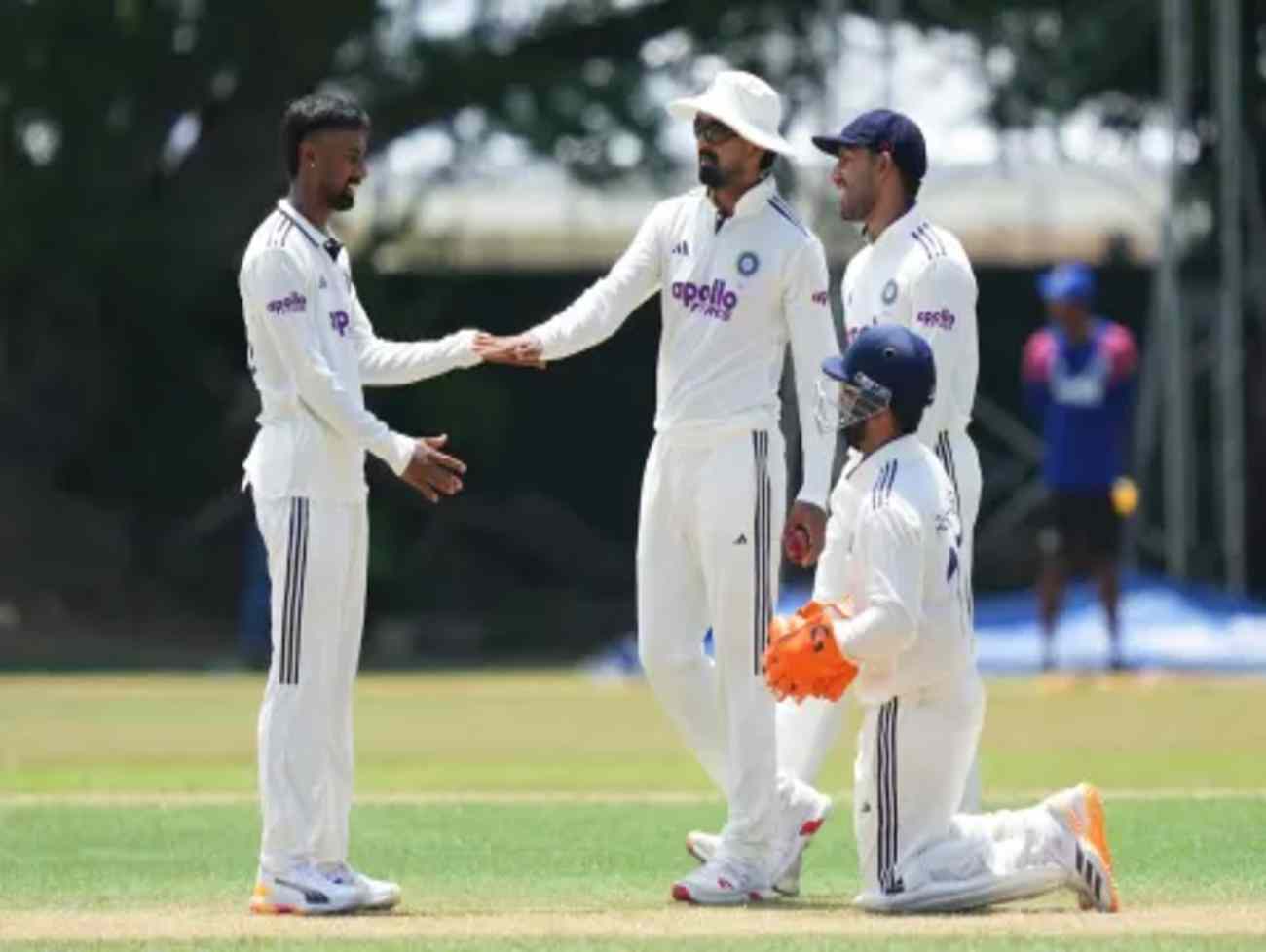 IND VS SL - શ્રીલંકા સામે ભારતીય બોલરનું ફીકુ પ્રદર્શન, વિકેટ માટે તરસ્યા બોલરો