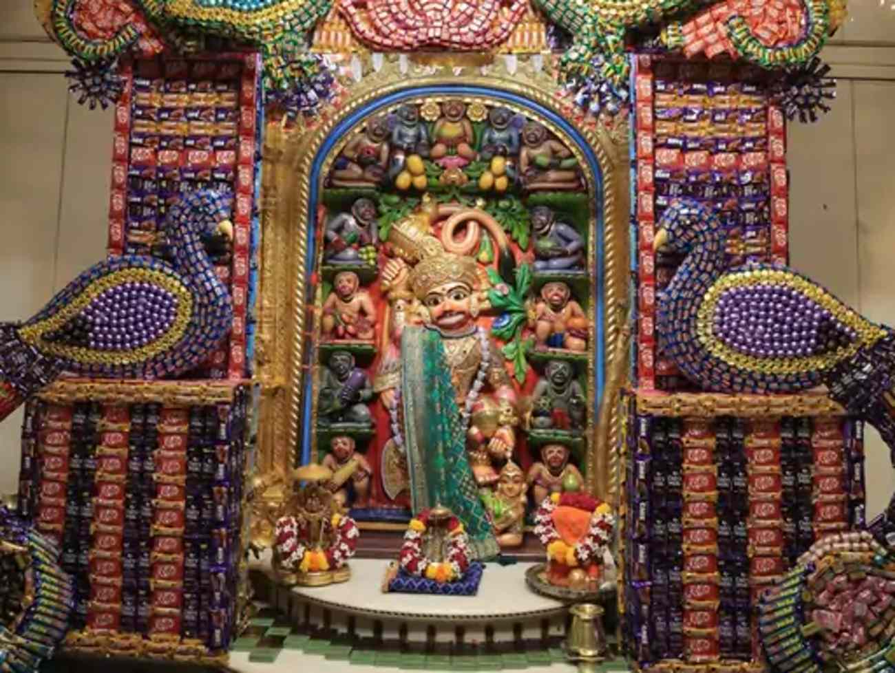 Botad News: સાળંગપુર કષ્ટભંજનદેવને શ્રાવણ માસના શનિવાર નિમિત્તે ચોકલેટનો ભવ્ય અન્નકૂટ ધરાવાયો