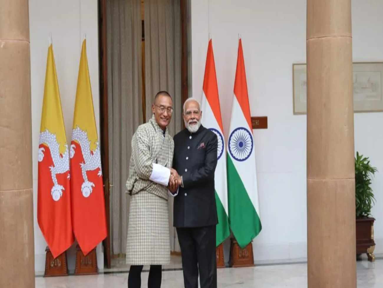 ભૂટાનના PM શેરિંગ તોબગેએ PM મોદીને ગણાવ્યા ‘ભગવાન વિષ્ણુનો અવતાર’, પત્રમાં કહ્યું- ‘મારા મોટા ભાઈ’